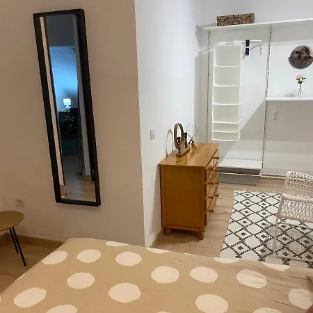 Apartment 5 Minutes To The Beach - Casa Maria